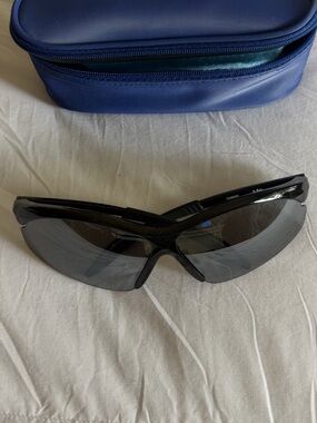 90s Sporty Wrap X-Ray Sunglasses - black/ blue